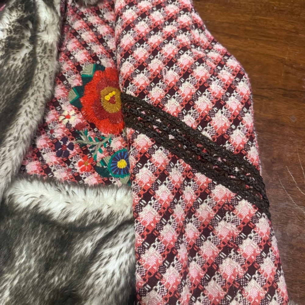 Oilily Plaid & Embroidery Faux Fur Trim Fairy Garden Whimsy Dopamine Jacket 36 - Picture 5 of 9